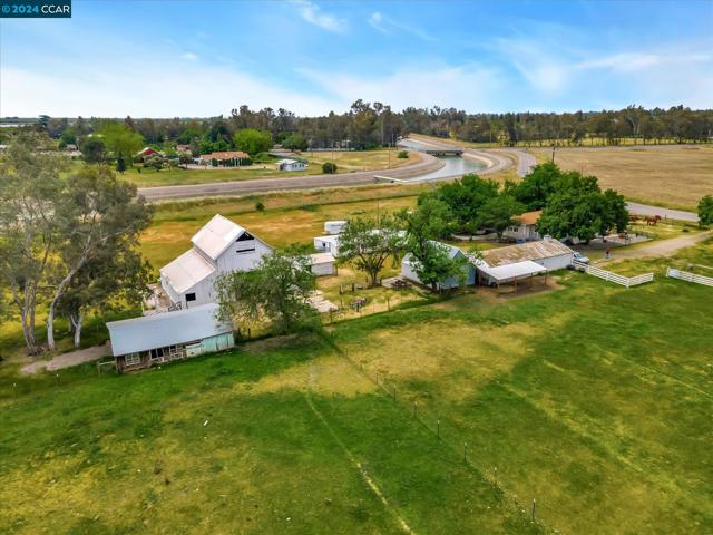 4280 County Road, Orland, California 95963, 6 Bedrooms Bedrooms, ,3 BathroomsBathrooms,Single Family Residence,For Sale,County Road,41057756