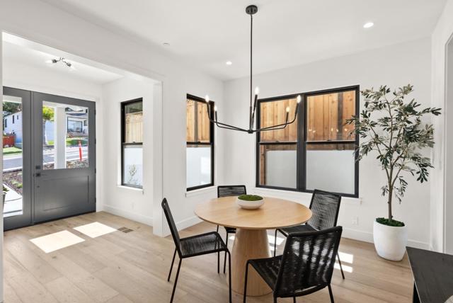 310 W 39th Avenue, San Mateo CA: https://media.crmls.org/mediaz/8d797504-4c1e-42fa-b7d7-f66f0bad05ab.jpg