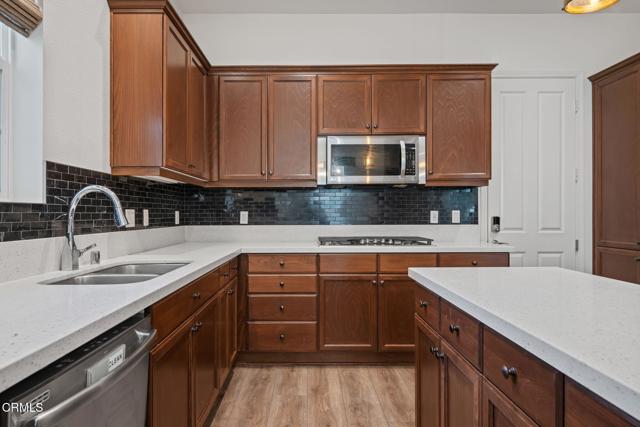 Detail Gallery Image 7 of 26 For 1511 Mulligan St, Oxnard,  CA 93036 - 3 Beds | 2/1 Baths