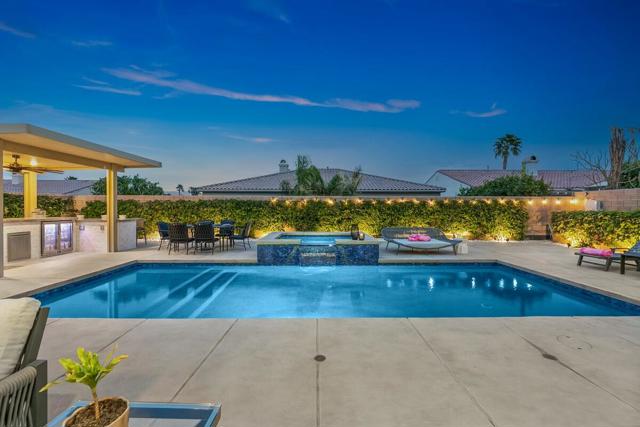 44830 Via Mirabel, La Quinta CA: https://media.crmls.org/mediaz/8d7e4887-3ff3-4936-bd96-d0d52cd843ef.jpg