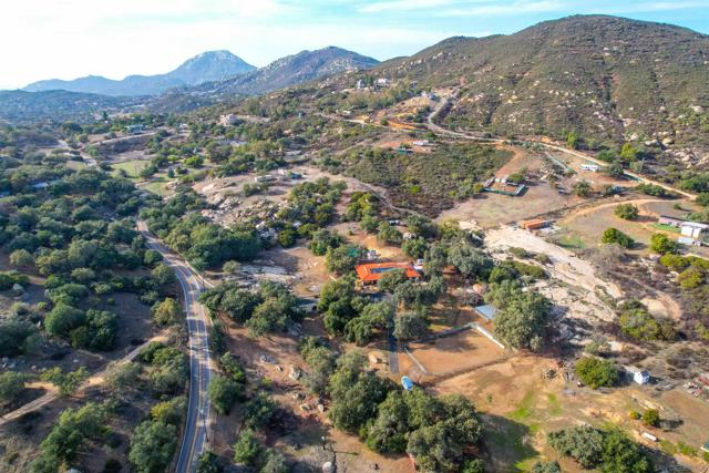 20320 Deerhorn Valley Road, Jamul, California 91935, 4 Bedrooms Bedrooms, ,4 BathroomsBathrooms,Single Family Residence,For Sale,Deerhorn Valley Road,250019383SD