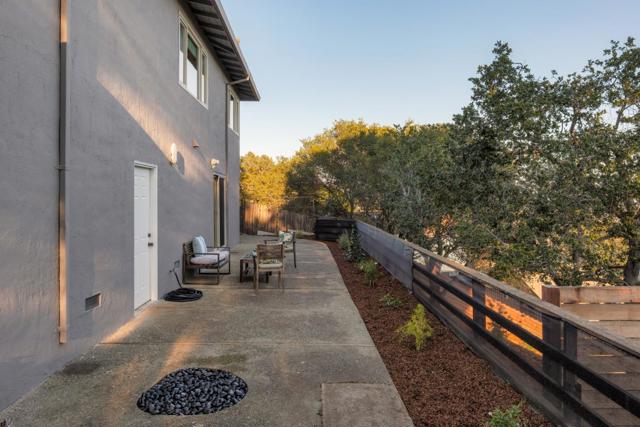 2331 Buena Vista Avenue, Belmont CA: https://media.crmls.org/mediaz/8d7f76ec-0b06-4e3d-b376-518a3a4378ae.jpg