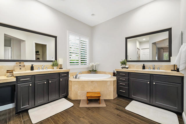 48864 Pear Street, Indio CA: https://media.crmls.org/mediaz/8d7fec70-3581-4542-aee2-c63d95de9faa.jpg