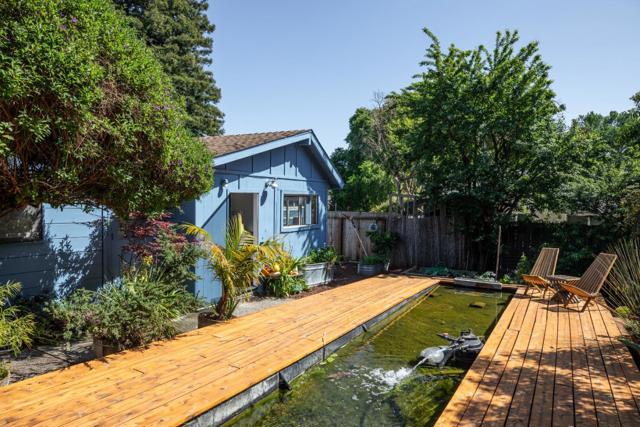 2336 Palo Verde Avenue, East Palo Alto CA: https://media.crmls.org/mediaz/8d813620-a7d6-4d99-aa7a-58d98501cc24.jpg