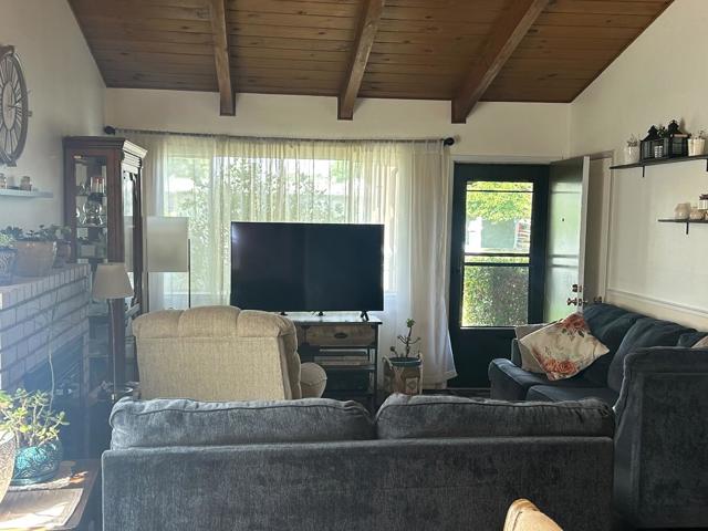 708 Hill Avenue, Watsonville CA: https://media.crmls.org/mediaz/8d815226-54a7-4f39-a68b-e8dd9a3a2775.jpg