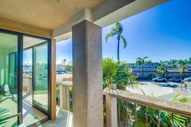 Detail Gallery Image 20 of 50 For 1150 Anchorage Ln #201,  San Diego,  CA 92106 - 2 Beds | 2 Baths