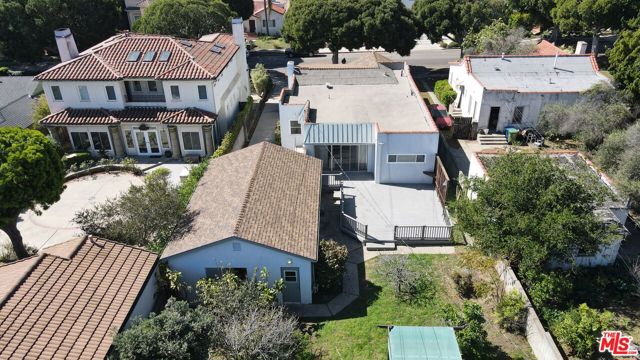 917 Princeton Street photo 3
