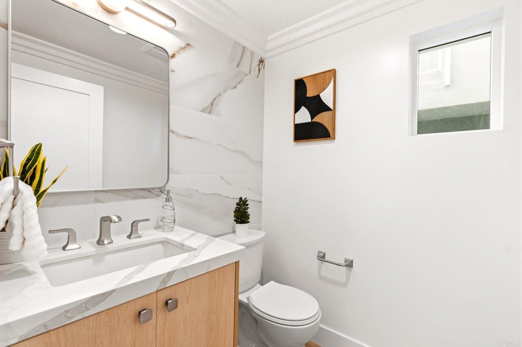 212 Pacific Street - photo 12