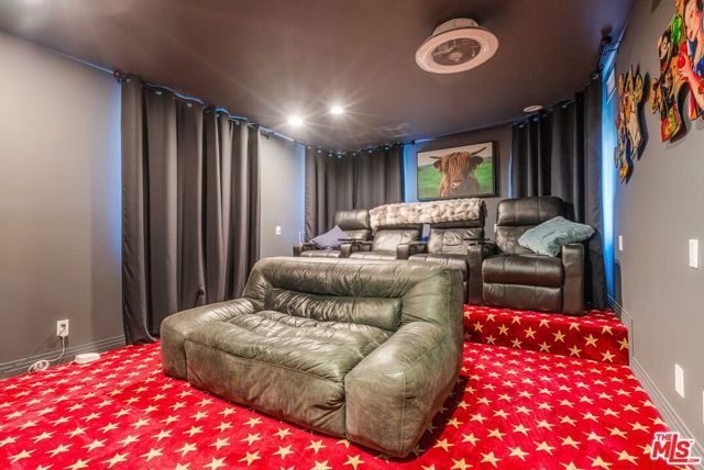 4611 Roma Court, Marina del Rey CA: https://media.crmls.org/mediaz/8d847809-cd5f-4499-901f-41ea2cae9a4b.jpg
