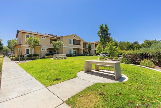 9728 Marilla Dr, Lakeside CA: https://media.crmls.org/mediaz/8d876a92-096b-4d69-bde7-19df5cb5ec68.jpg
