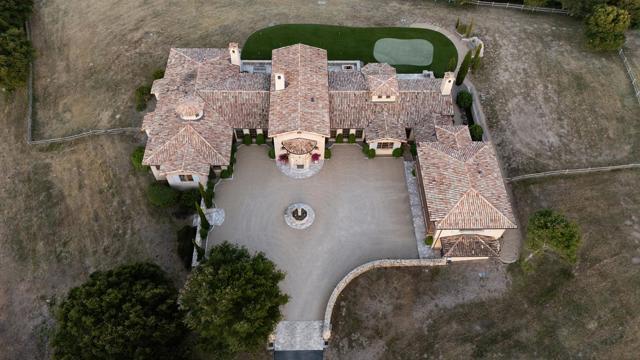 13 Rancho San Carlos Road, Carmel CA: https://media.crmls.org/mediaz/8d8818ad-6b86-42b0-aa86-9d4c695103b2.jpg