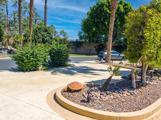 80394 Ave 48, Indio CA: https://media.crmls.org/mediaz/8d89b7bb-4af8-4727-a002-cf6e3ced5283.jpg