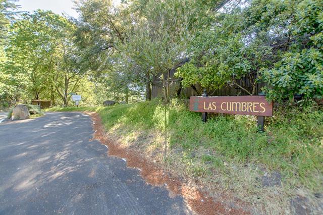 18467 Las Cumbres Road, Los Gatos CA: https://media.crmls.org/mediaz/8d8a12e4-080a-4cb7-b894-444218c86fb0.jpg