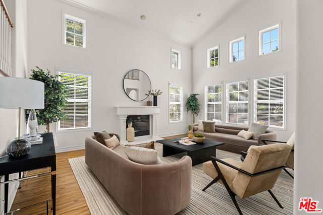 1772 Tamarack Street photo 3