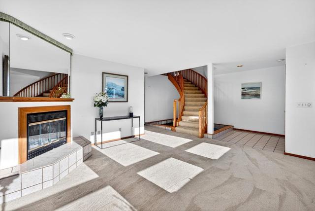 3475 Edgefield Place, Carmel CA: https://media.crmls.org/mediaz/8d8c4119-89e5-42e4-be53-c8f852772afb.jpg