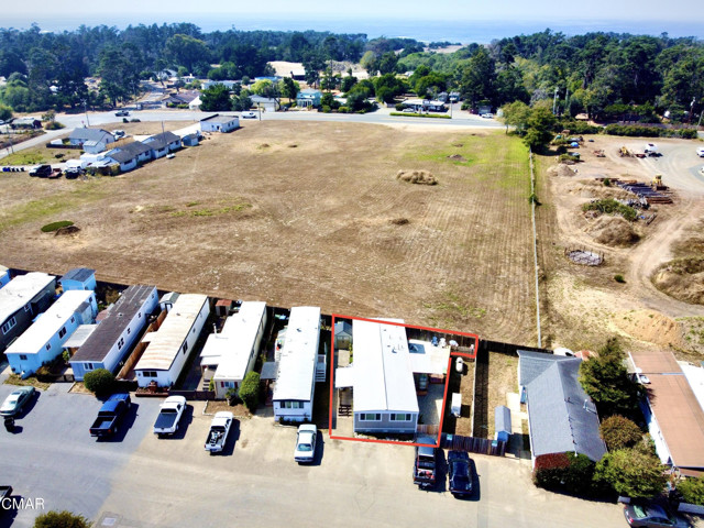 32850 Mill Creek Drive, Fort Bragg CA: https://media.crmls.org/mediaz/8d8ce0e9-94f4-4a46-9884-707d6e0985bf.jpg