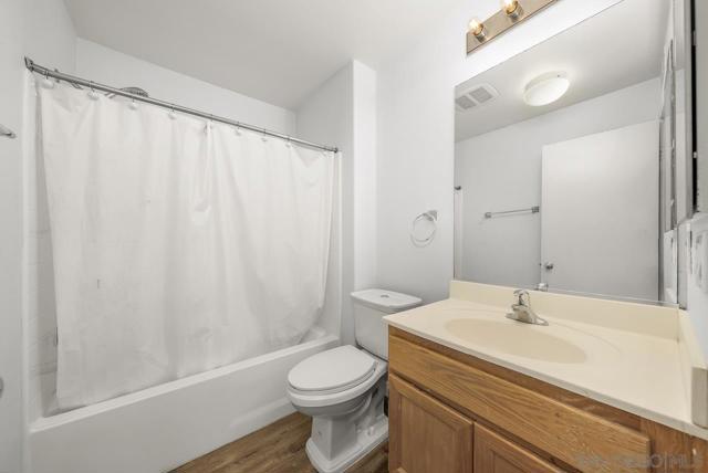1338 Starry Way, San Diego CA: https://media.crmls.org/mediaz/8d8e19d7-9f75-47a3-97c0-3a127ef9af86.jpg