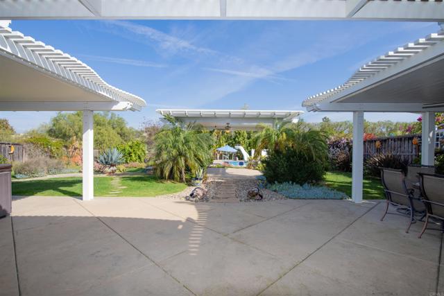 Detail Gallery Image 37 of 55 For 5506 Lipizzaner Cir, Oceanside,  CA 92057 - 4 Beds | 3/1 Baths