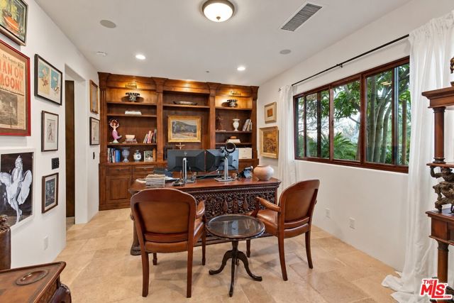 2489 Tuscany Heights Drive, Palm Springs, CA 92262