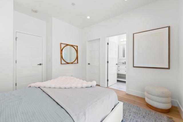1034 Pennsylvania Avenue, San Diego CA: https://media.crmls.org/mediaz/8d8f00d0-5294-454c-8ccf-1364332fd444.jpg