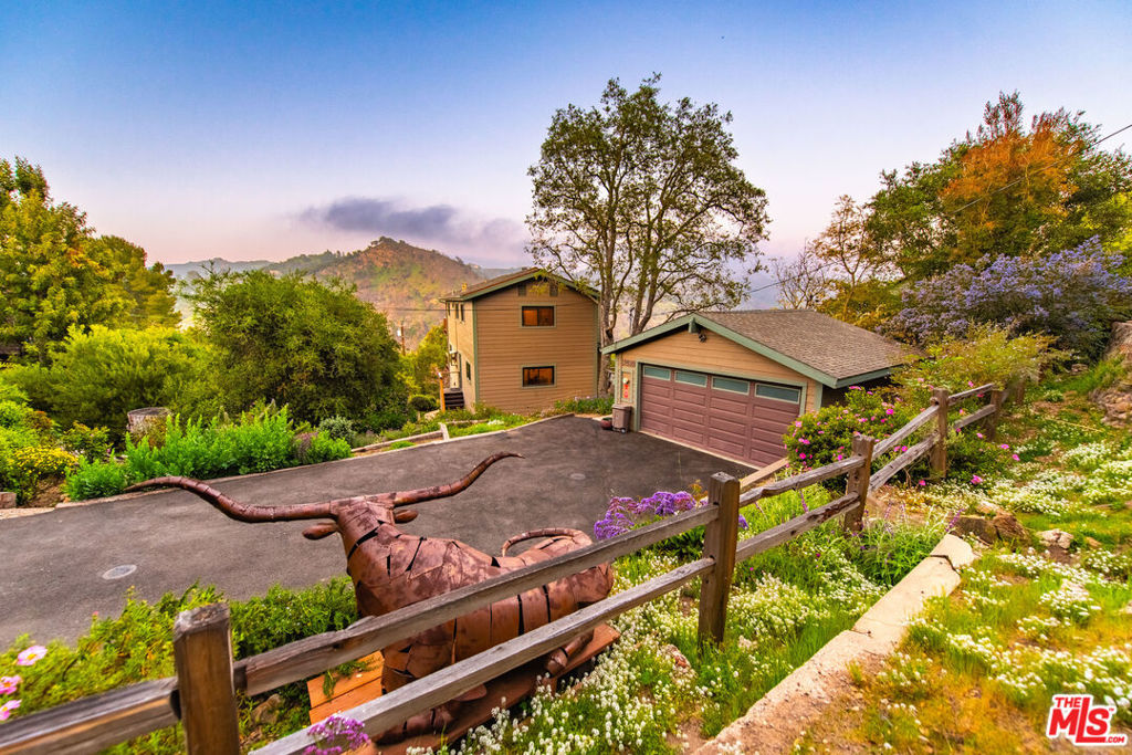 19818 Valley View Drive