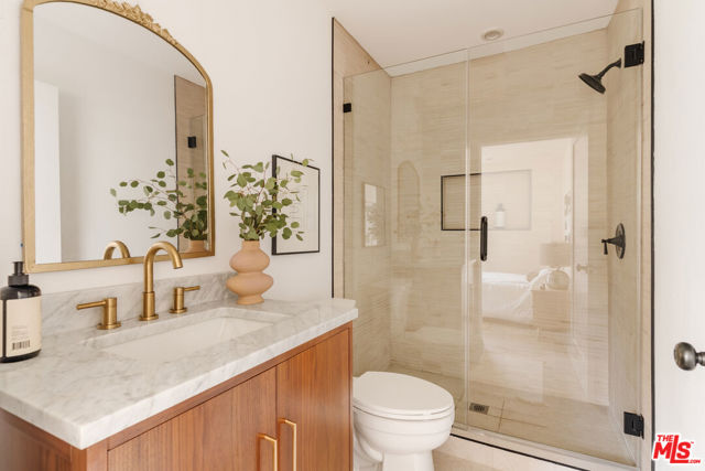 3501 Hillcrest Drive, Los Angeles CA: https://media.crmls.org/mediaz/8d8f7d1d-ab9e-4ff2-a9e9-02f64416b436.jpg