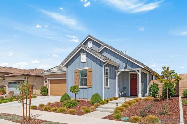32082 Sedge Way, Temecula CA: https://media.crmls.org/mediaz/8d91b6a1-850e-4a75-910f-98c38205400a.jpg