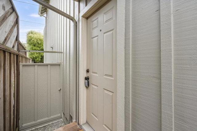 410 35th Avenue, Santa Cruz CA: https://media.crmls.org/mediaz/8d91f6a9-1f62-4609-a1d8-4f7f53d3233c.jpg