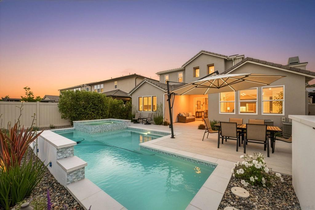 888 Cayley Ave - photo 4