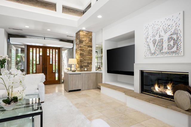 810 Shadow Vista, Palm Desert, CA 92260
