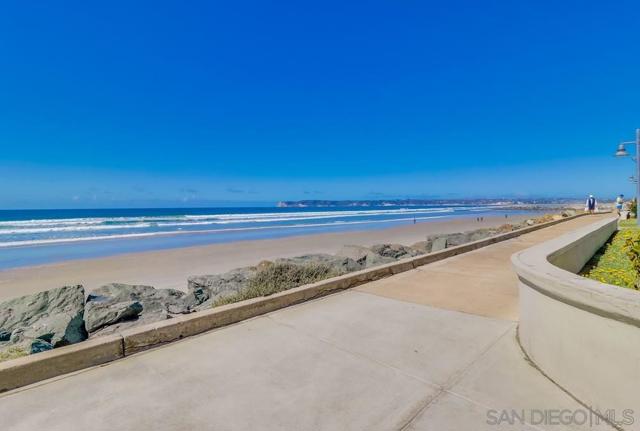 1730 Avenida Del Mundo, Coronado CA: https://media.crmls.org/mediaz/8d967451-9f19-417b-87f9-d27a709989cd.jpg