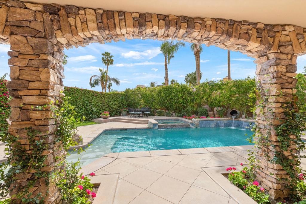 MLS #219144588DA image #3