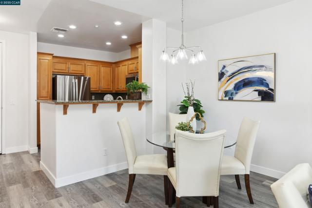 3240 Maguire Way, Dublin CA: https://media.crmls.org/mediaz/8d970de4-3475-43e6-bd5e-fef1f88bc4b9.jpg