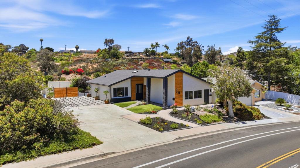 6690 Gullstrand St - photo 3