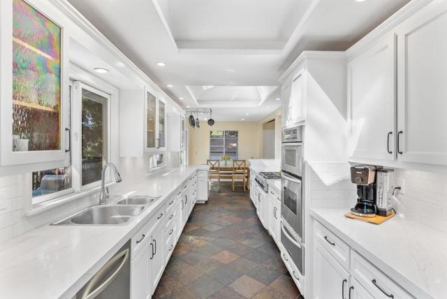 24 Terrace Way, Felton CA: https://media.crmls.org/mediaz/8d97f030-c1ba-43a0-8ae0-6dd54d50904a.jpg