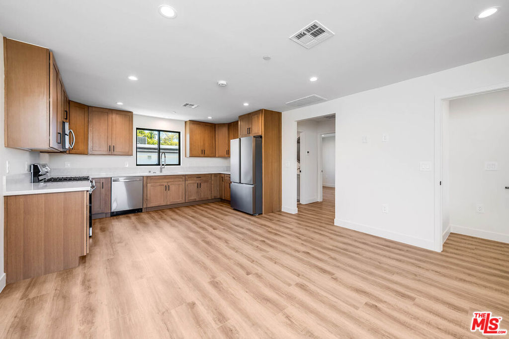MLS #26855663 image #17