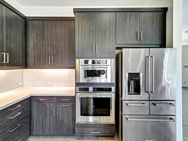 1702 Sienna Court, Palm Springs CA: https://media.crmls.org/mediaz/8d9b0852-b22d-421c-99e8-6d405741d9fe.jpg
