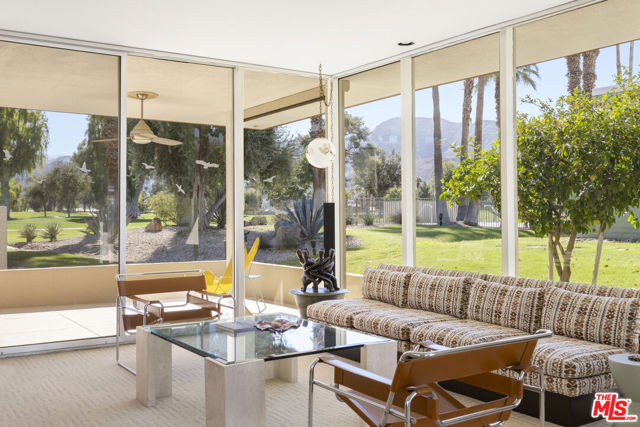 6 Cody Court, Rancho Mirage CA: https://media.crmls.org/mediaz/8d9ba370-85f0-4b6c-9f0a-39ab68d2ea09.jpg