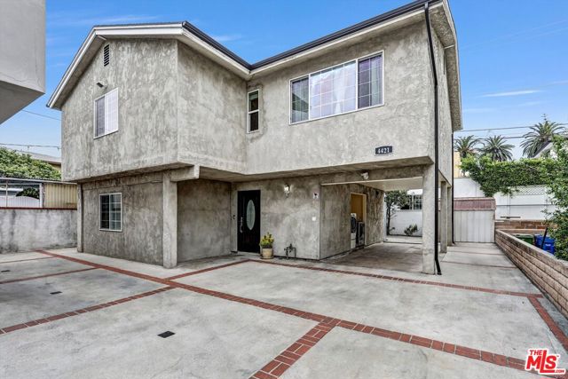 4421 Prospect Avenue, Los Angeles CA: https://media.crmls.org/mediaz/8d9be1e7-14bd-434c-8f0e-71272a64229b.jpg