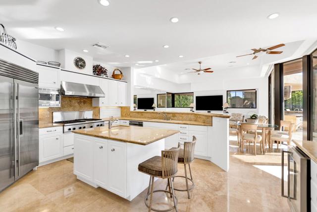 79465 Brookville, La Quinta CA: https://media.crmls.org/mediaz/8d9be66c-0817-4a33-87e2-1565c8987ad4.jpg