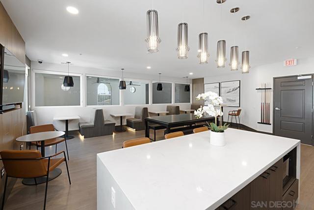 3957 30Th St, San Diego CA: https://media.crmls.org/mediaz/8d9c6226-4390-4fcf-b614-99ba847f736c.jpg