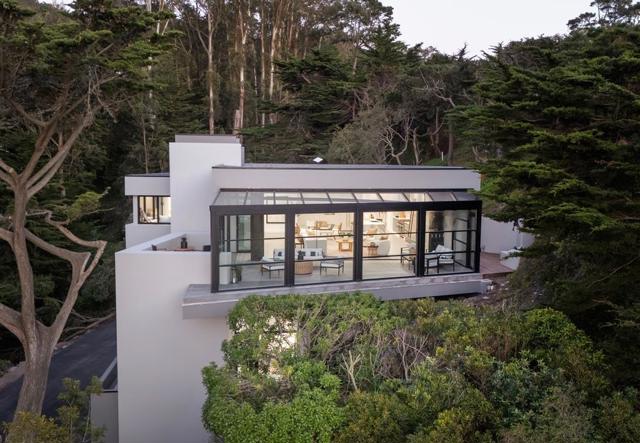 164 Spindrift Road, Carmel CA: https://media.crmls.org/mediaz/8d9dffd8-01a6-4878-a0d6-8cc7b83ddacd.jpg