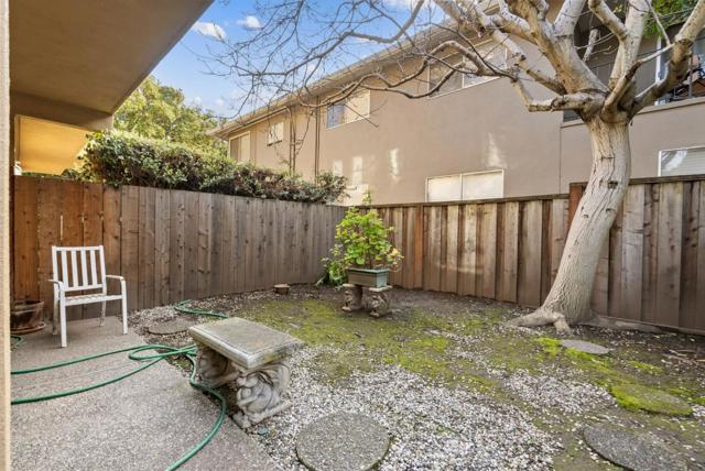 1701 San Carlos Avenue, San Carlos CA: https://media.crmls.org/mediaz/8da08310-6d85-41b6-bc98-d15f6fd03e9a.jpg