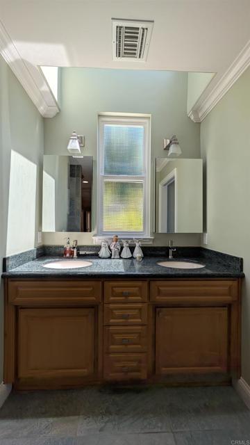 Detail Gallery Image 29 of 39 For 3167 Carnegie Pl, San Diego,  CA 92122 - 3 Beds | 3 Baths