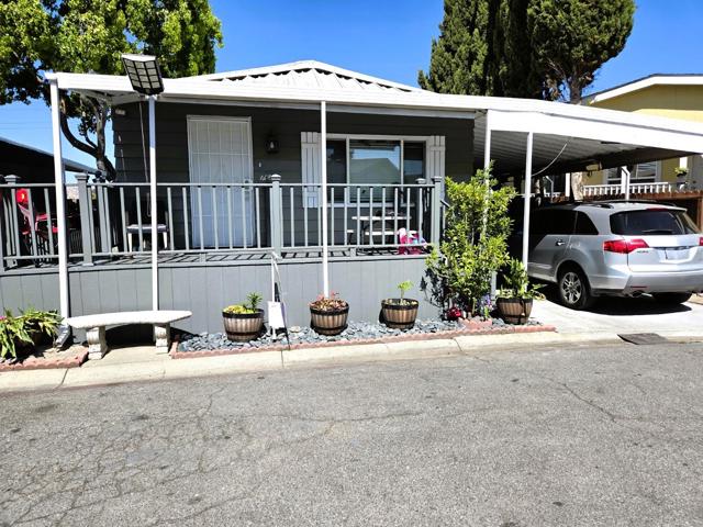 766 Spindrift, San Jose CA: https://media.crmls.org/mediaz/8da126f3-491b-4ea4-b4fa-b11ce71ddfd4.jpg