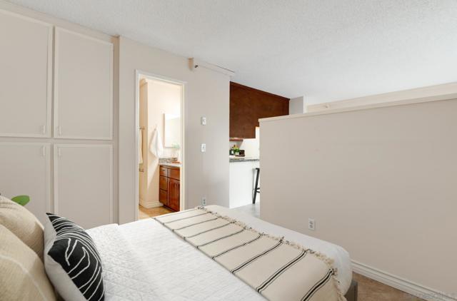 Image 16 of 26 For 7508 Parkway Dr 102