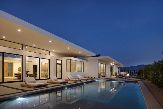 Image 3 of 50 For 3 Sanctuary Way