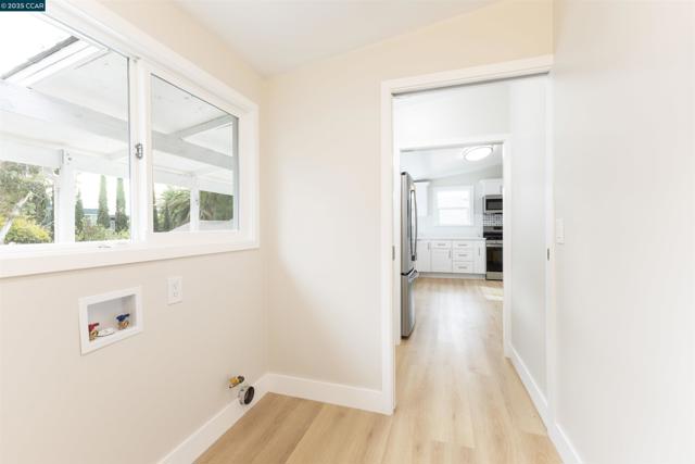 3500 66th Ave, Oakland CA: https://media.crmls.org/mediaz/8da7ac83-0ae7-4c4f-beef-347eae20996c.jpg