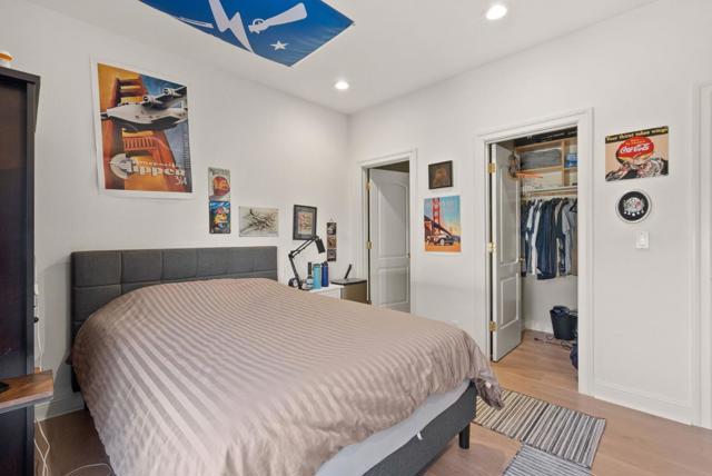 199 Kings Court, San Carlos CA: https://media.crmls.org/mediaz/8da7dad4-16fa-43a7-82c7-d71d02c0b682.jpg