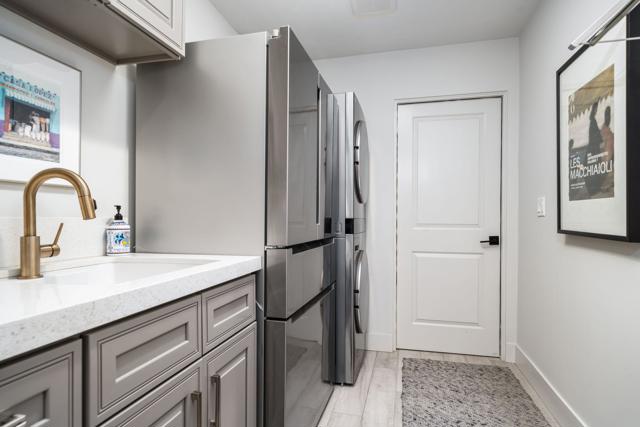 76 Princeton Drive, Rancho Mirage CA: https://media.crmls.org/mediaz/8dab73ca-837c-46c2-99e0-4f9e06e28de5.jpg